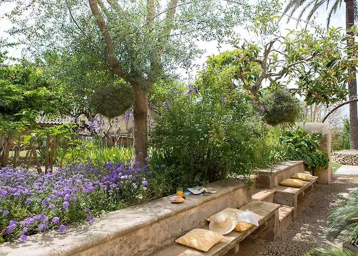 Agroturismo Es Pla De Llodrá